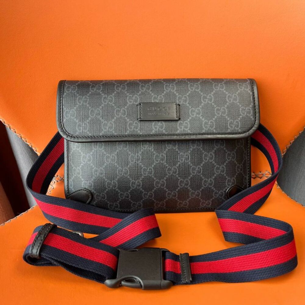 Gucci Women Pre-Loved Bag Very Good Condition